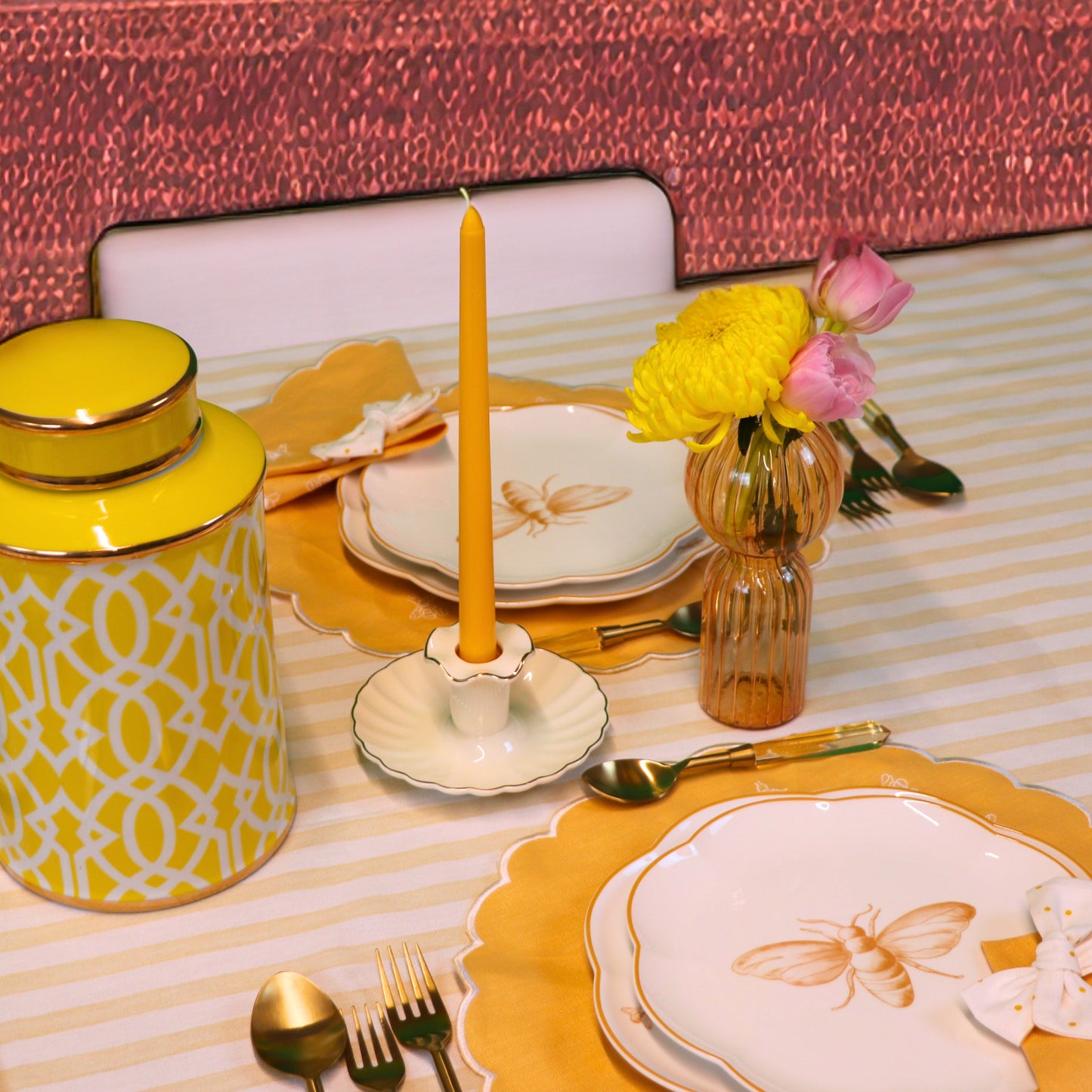 Bumble Voyage Scalloped Dinner Plate - Set of 4