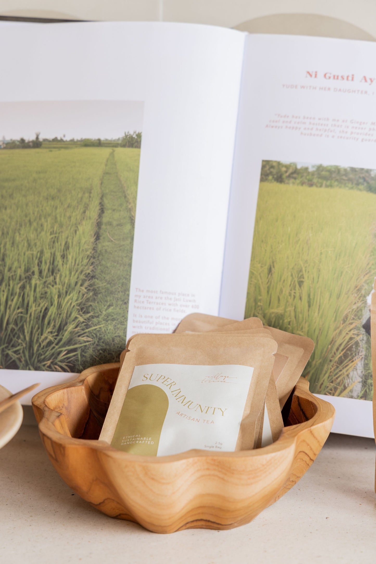 Flora Scalloped Teak Bowl - Small