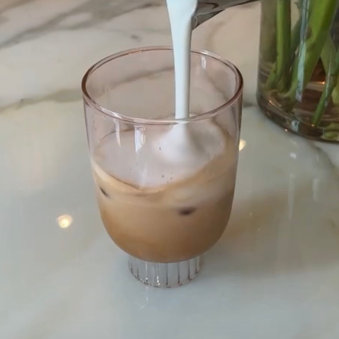 Artful Stemless Wine Glasses