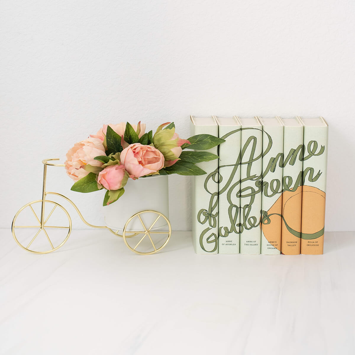 Anne of Green Gables Exclusive Hardcover Book Set